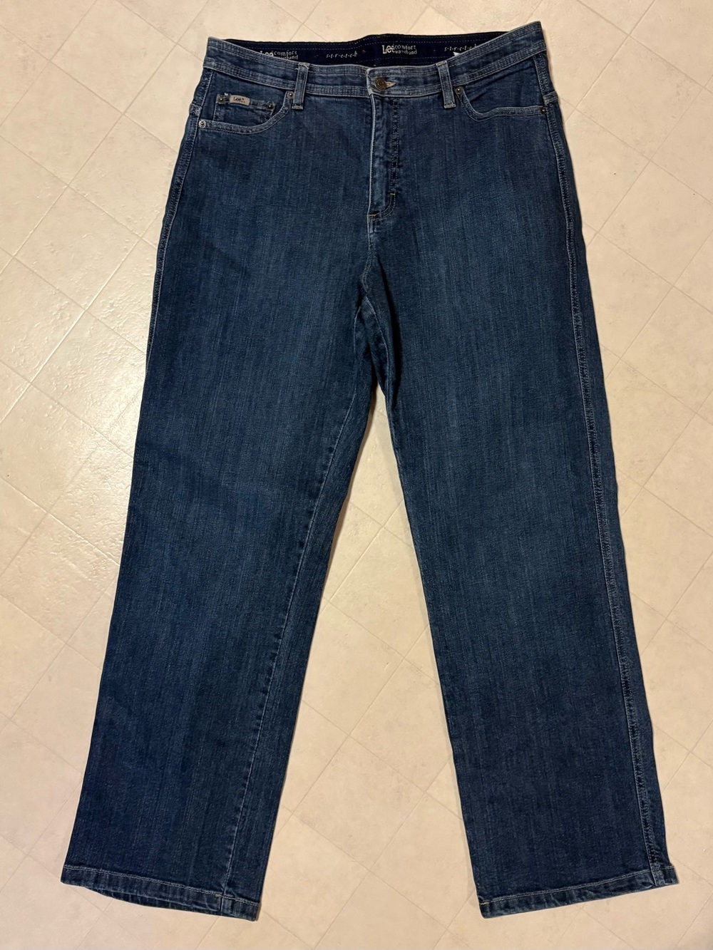 Lee Comfort Waist Band, Stretch, Size 14 Medium Jeans New Without Tags
